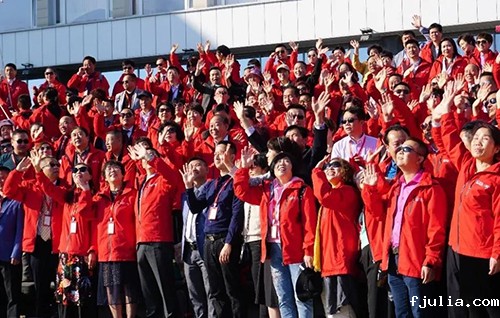 点点网页版入口官网圆满承办3000人白俄罗斯研讨会